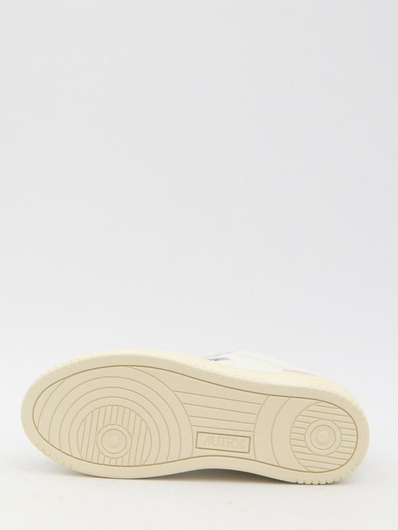 Medalist Low Sneakers