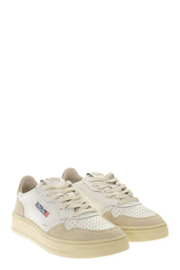 Autry Medalist Low - Leather And Suede Sneakers