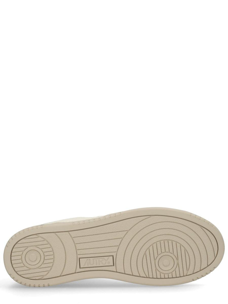 Autry "Medalist Low" Sneaker