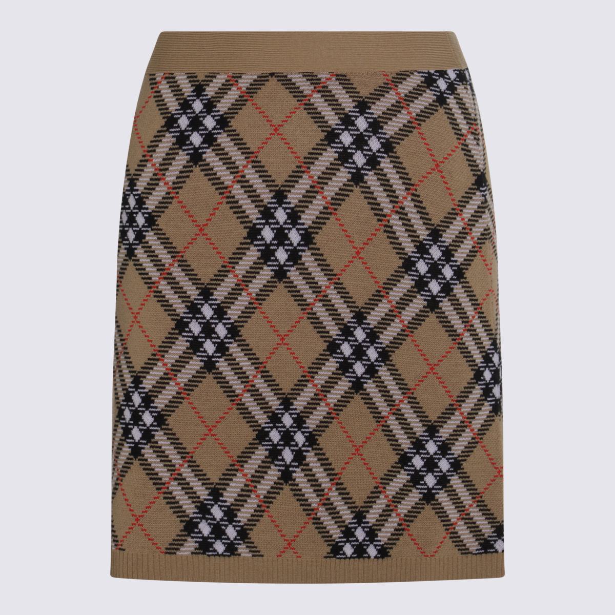 Burberry Beige Wool Skirt