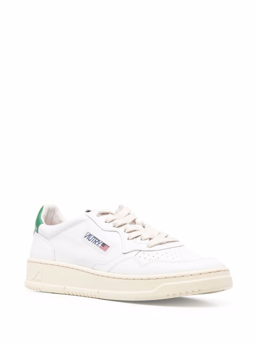 'Medalist Low' White Sneakers With Contrasting Heel Tab In Leather Man