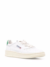 'Medalist Low' White Sneakers With Contrasting Heel Tab In Leather Man