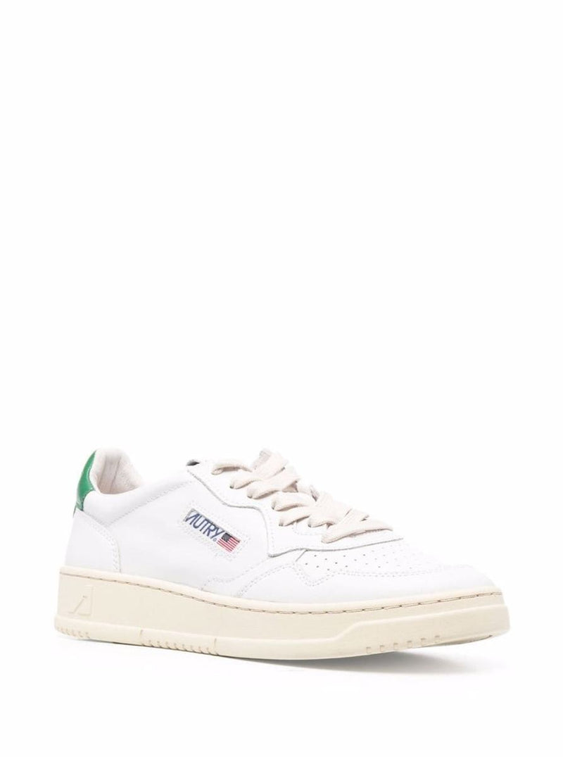 'Medalist Low' White Sneakers With Contrasting Heel Tab In Leather Man