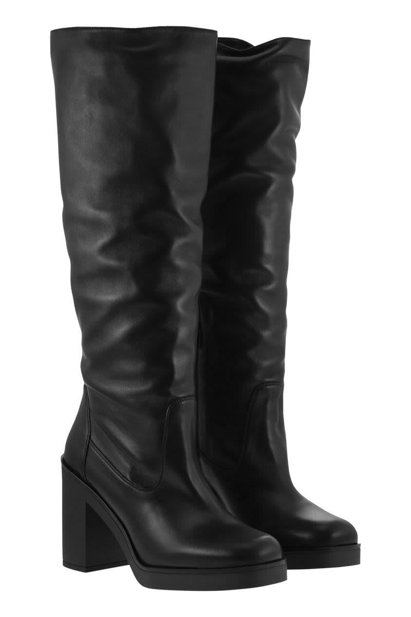 Stuart Weitzman Bethenny 80 - Leather Boot