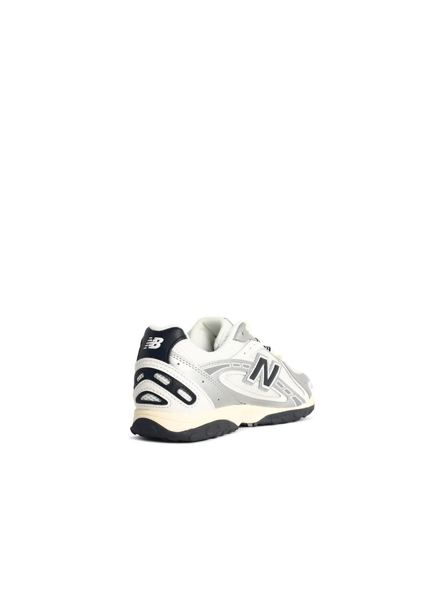 New Balance '204' White Fabric Blend Sneakers