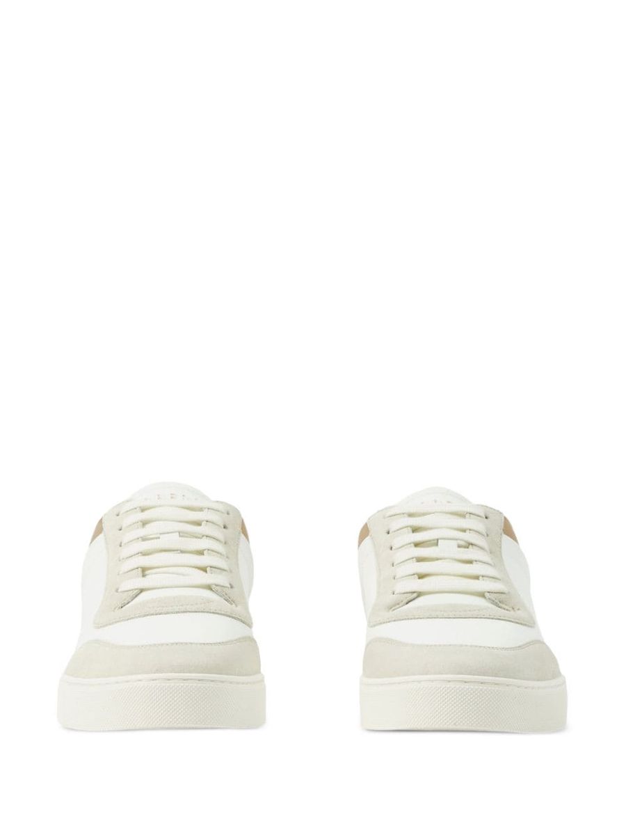 burberry-stevie-sneakers-1764893380009794817-2