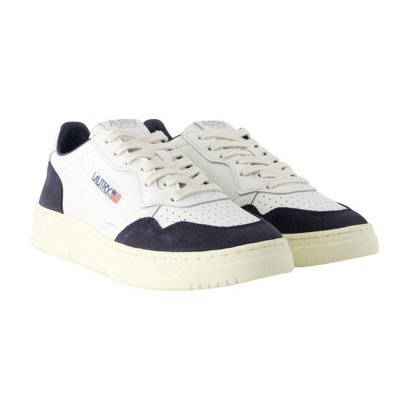 Autry Medalist Low Sneakers