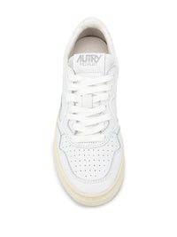 Autry Medalist Low Sneakers In White Leather Shoes
