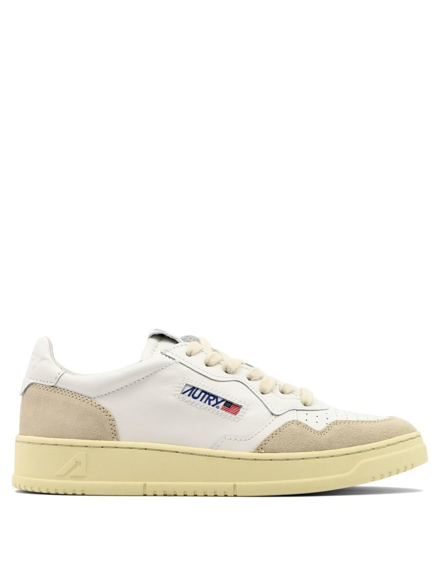 Autry "Medalist Low" Sneakers