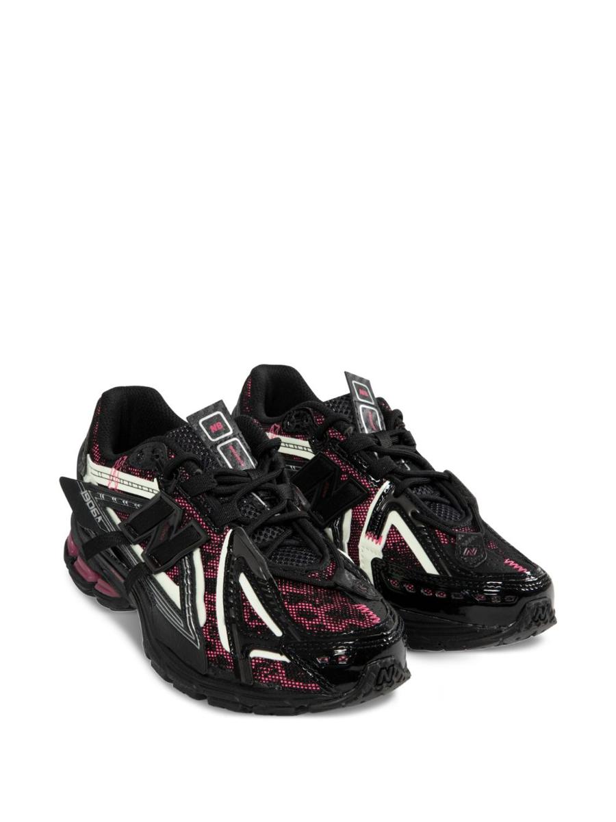 New Balance 1906 Sneakers