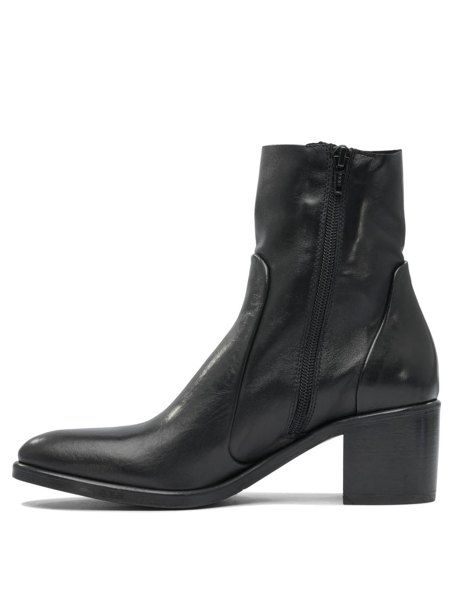 Strategia Boots & Ankle Boots