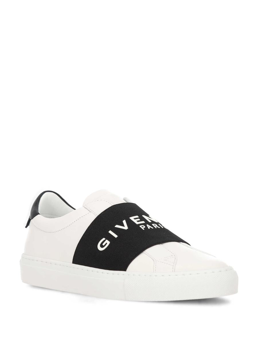 Givenchy Sneakers