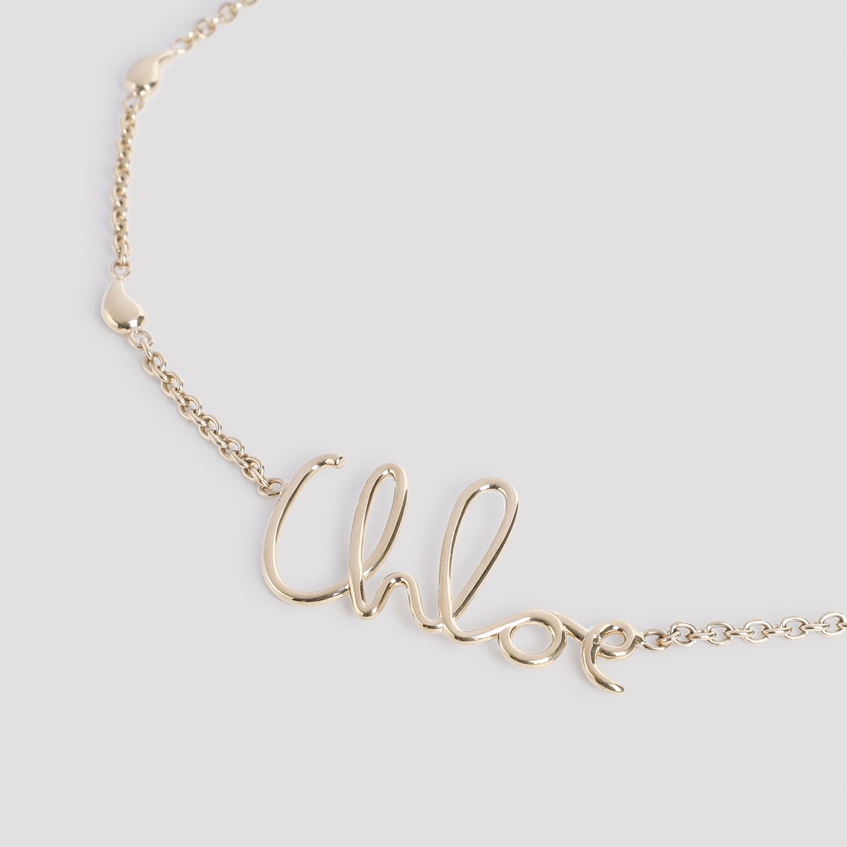 chloé-the-iconic-necklace-accessories-1765585006012344599-2