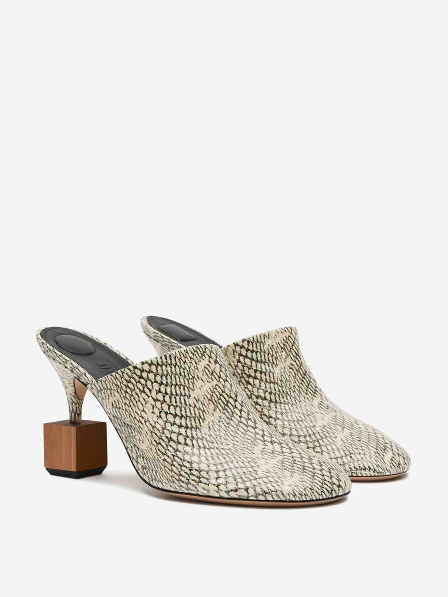 Jacquemus Bisou Heel Mules