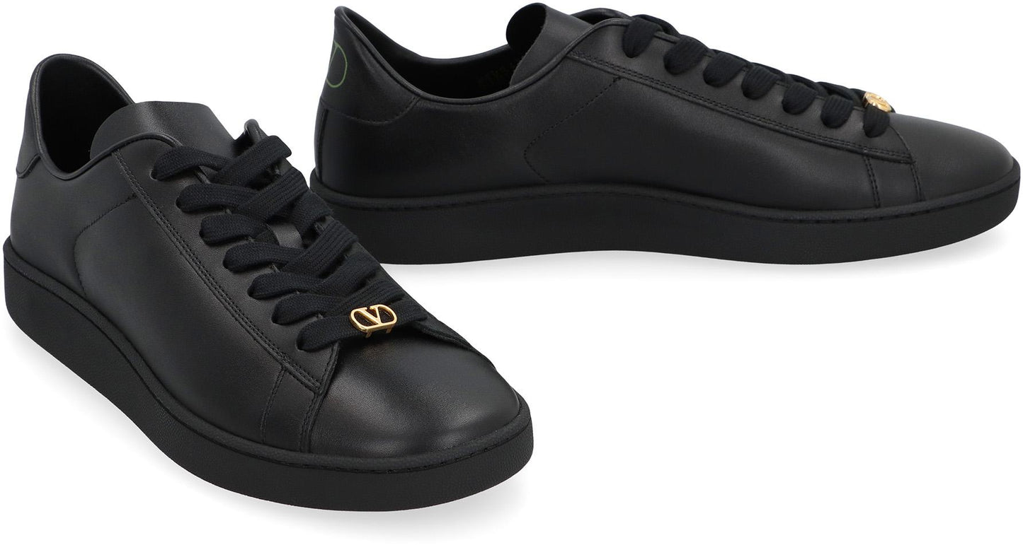 Valentino Garavani Royco Leather Low-Top Sneakers