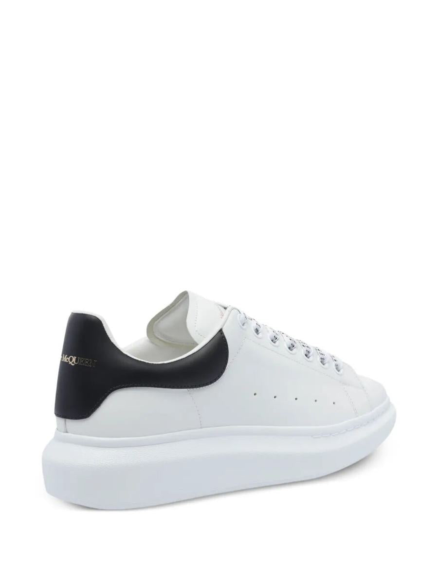 Alexander McQueen Oversized Sneakers In White/Black Shoes