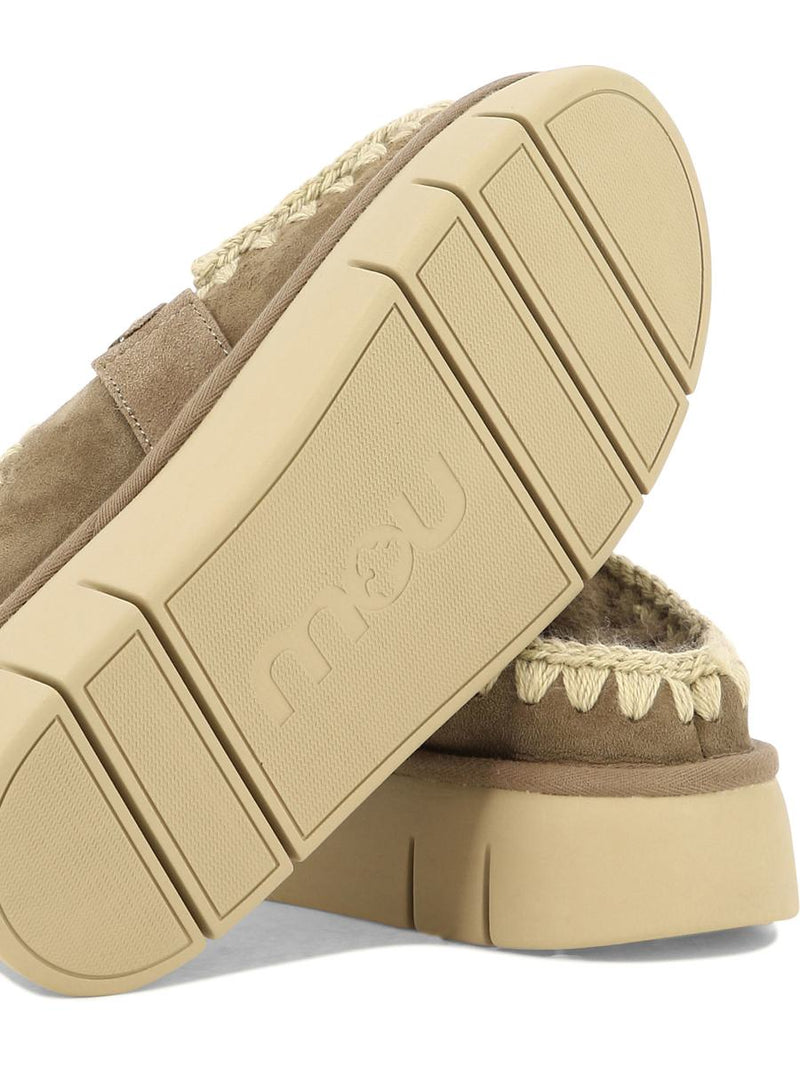 Mou "Bounce Clog Metal Logo" Slippers