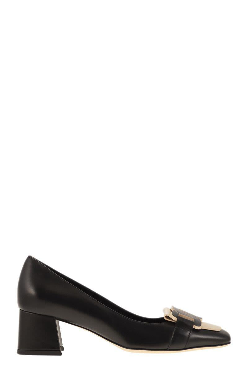 Tod'S Leather Pumps With Chain