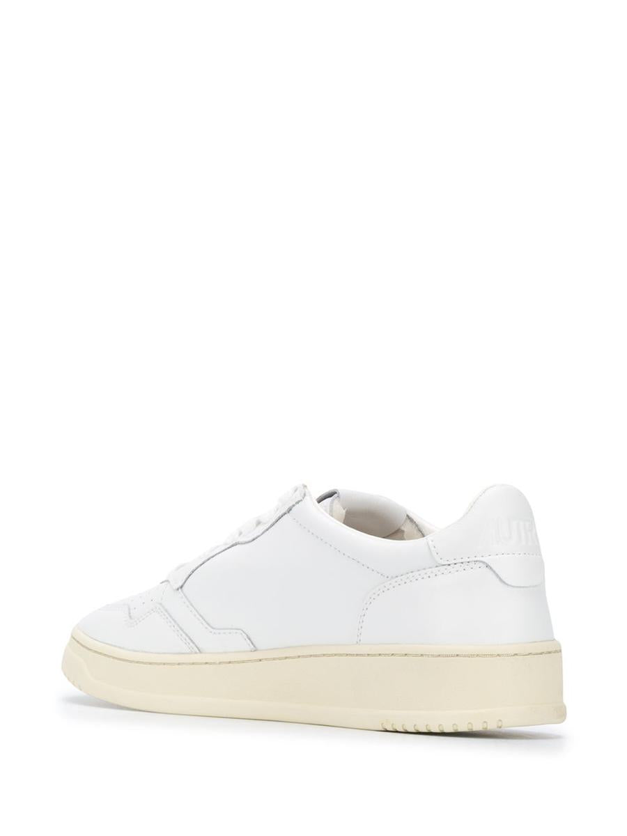 Autry 'Medalist Low' Sneakers