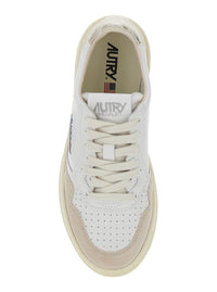 'Medalist' White Low Top Sneakers With Logo Patch On Tongue And Side In Leather Blend Woman