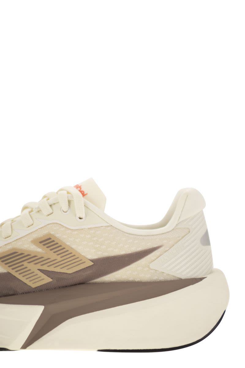 New Balance Fuelcell Rebel V4 - Sneakers