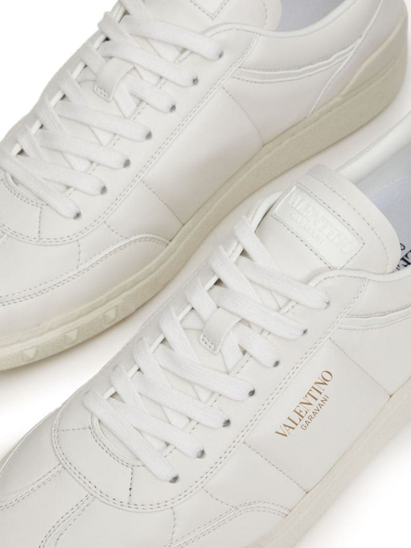 Valentino Garavani "Upvillage" Sneakers