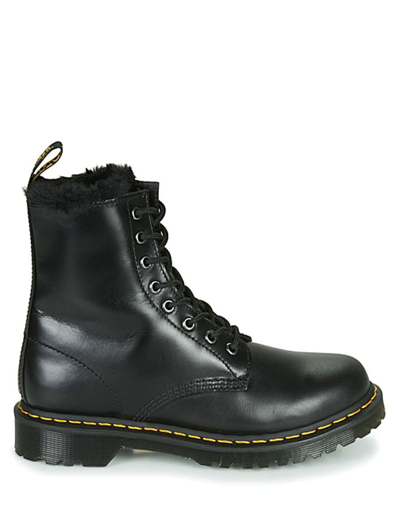 DR. MARTENS Shoes