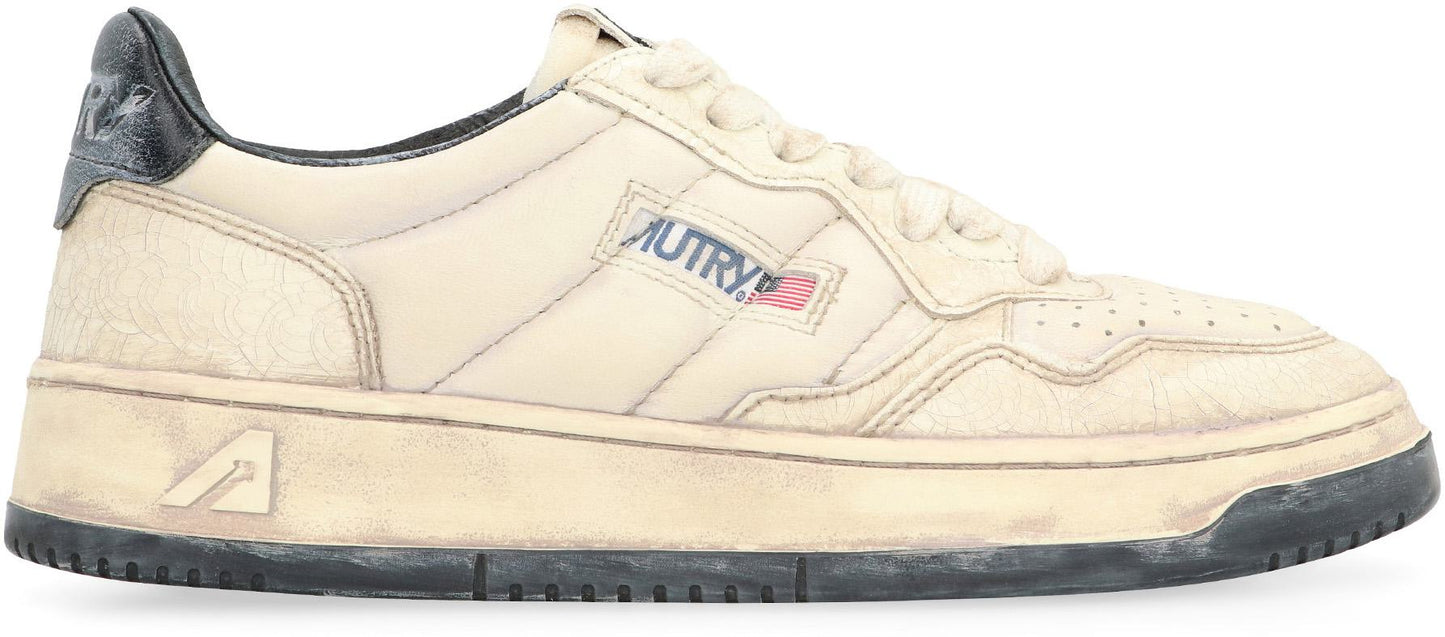 Autry Medalist Leather Low-Top Sneakers