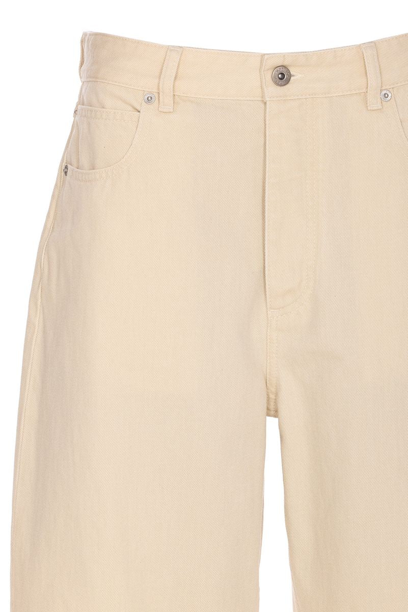 bottega-veneta-wide-leg-jeans-with-cuffs-1765594256008641386-3