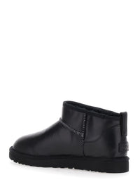 'Ultra Mini' Black Boots With Logo Patch On Back In Leather Man