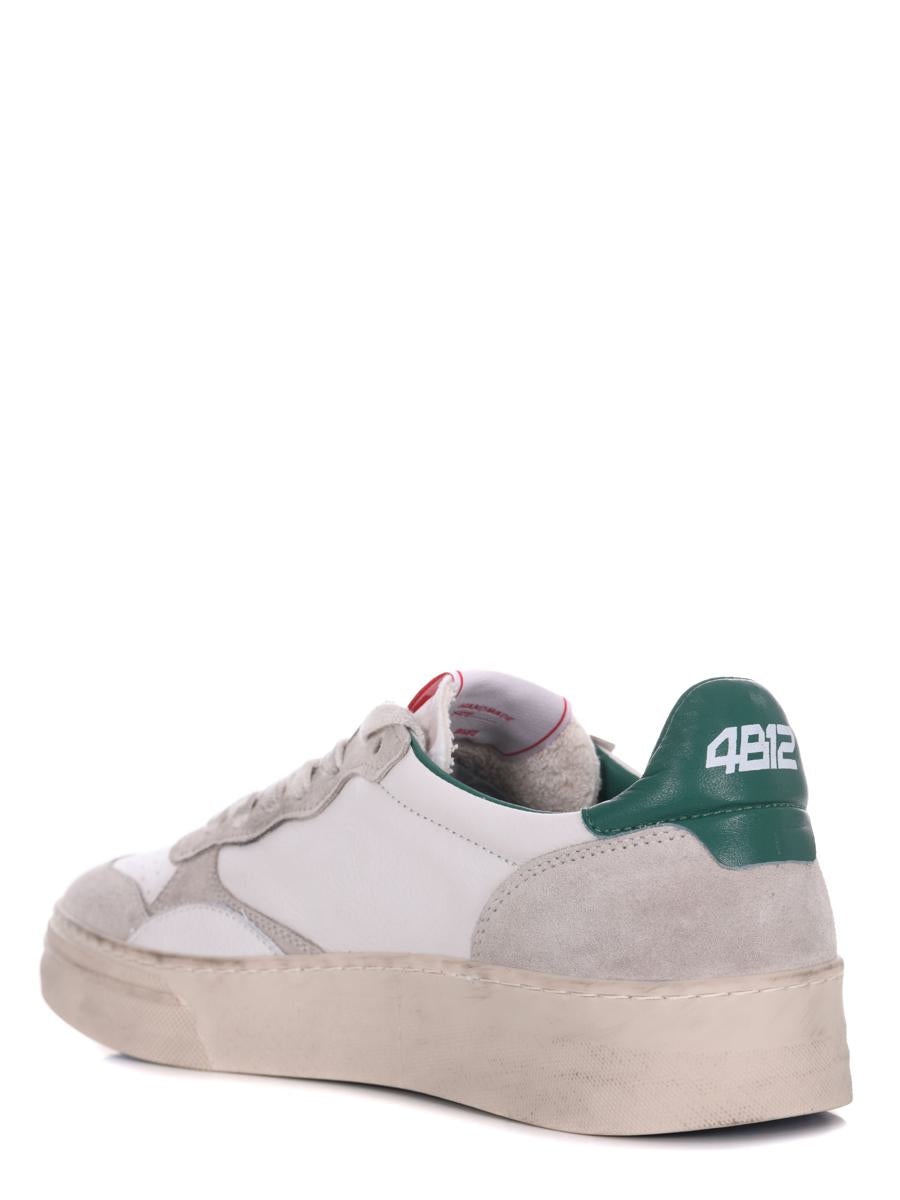 4B12  Sneakers