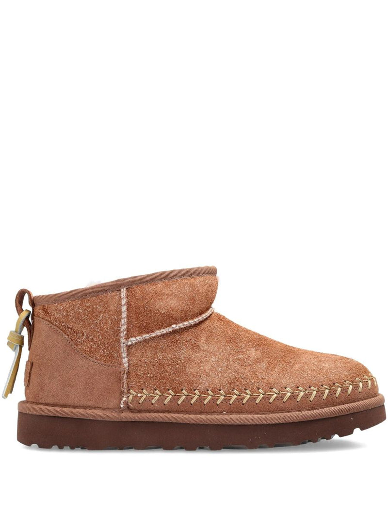 UGG W Classic Ultra Mini Biarritz Shoes