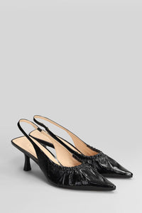 Guilhermina Pumps