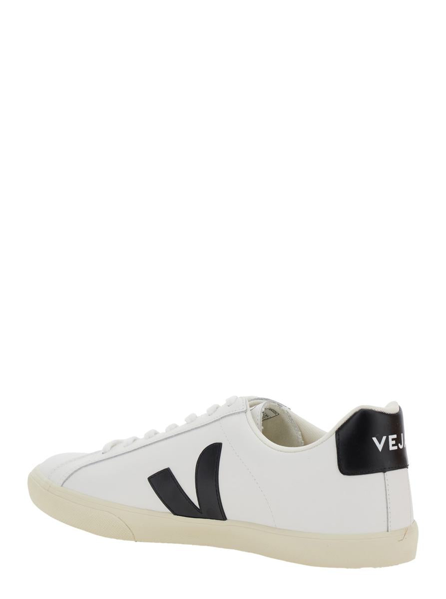 'Esplar' White Low Top Sneakers With Contrasting Heel With Logo Lettering And Logo Patch On The Side In Leather Unisex