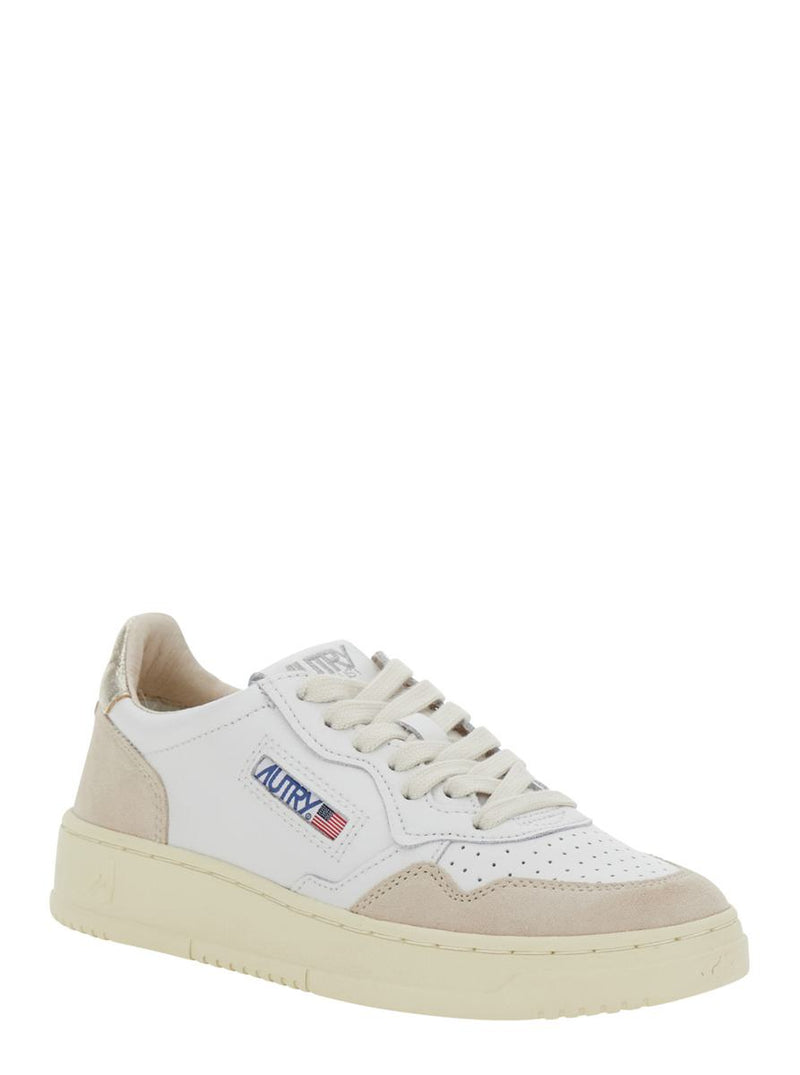 'Medalist' White Low Top Sneakers With Logo Patch On Tongue And Side In Leather Blend Woman