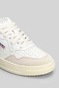Autry Medalist Low Sneakers
