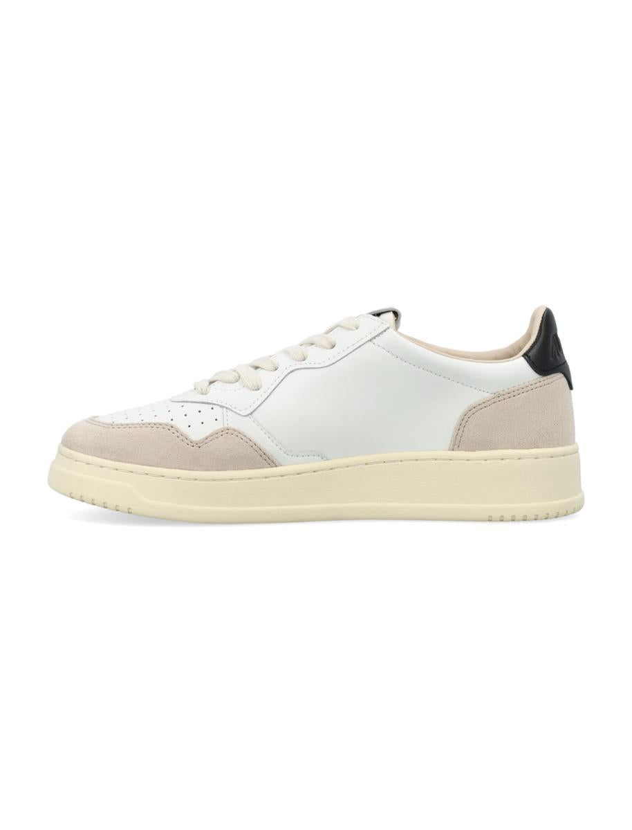 Autry Medalist Low Sneakers