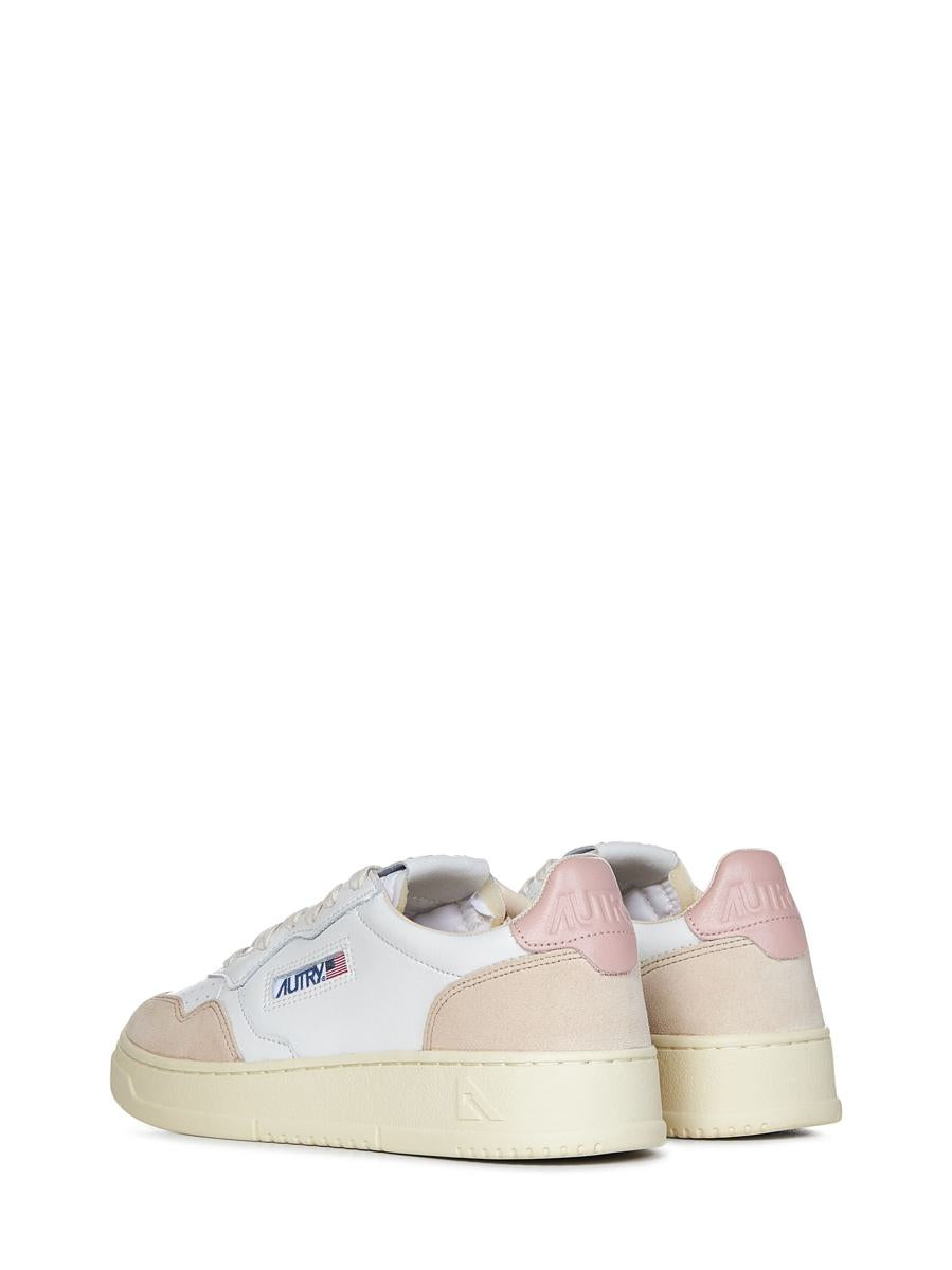 Autry Medalist Low Sneakers