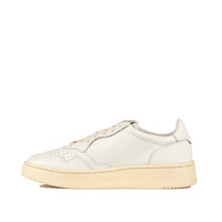 Autry White Leather Medalist Low Sneakers