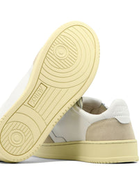 Autry "Medalist Low" Sneakers