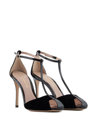 Emporio Armani With Heel Black