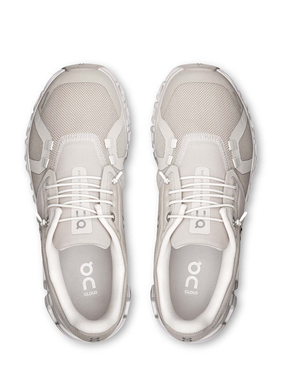 On Running Cloud 6 Sneakers