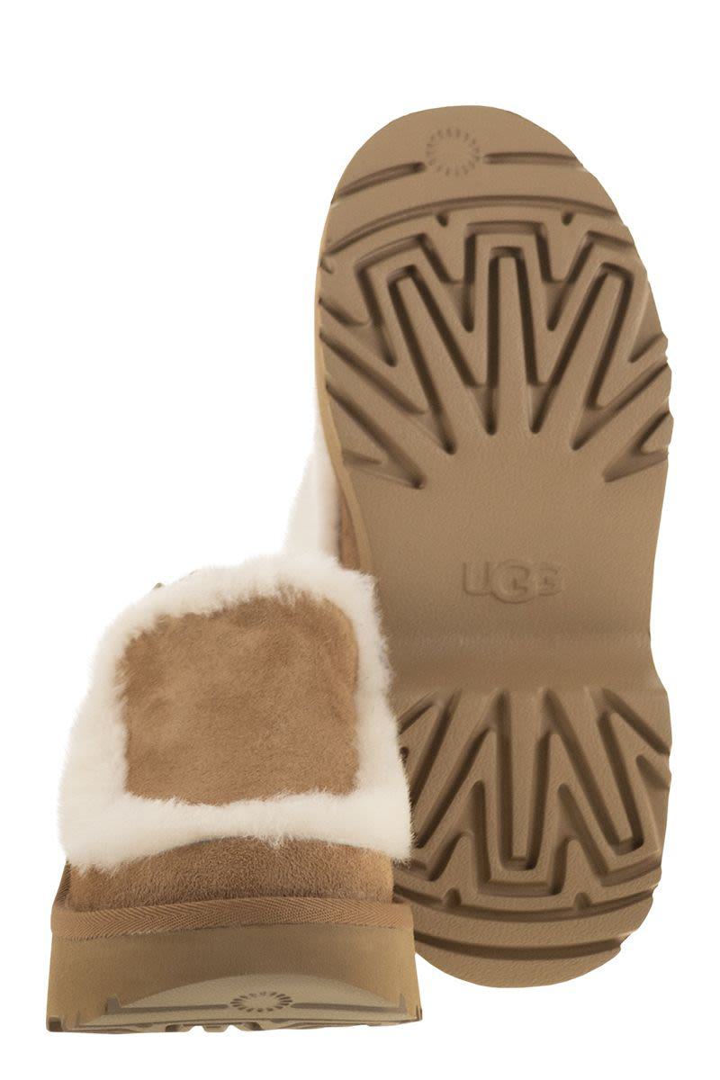 UGG Esmee - Suede Clogs