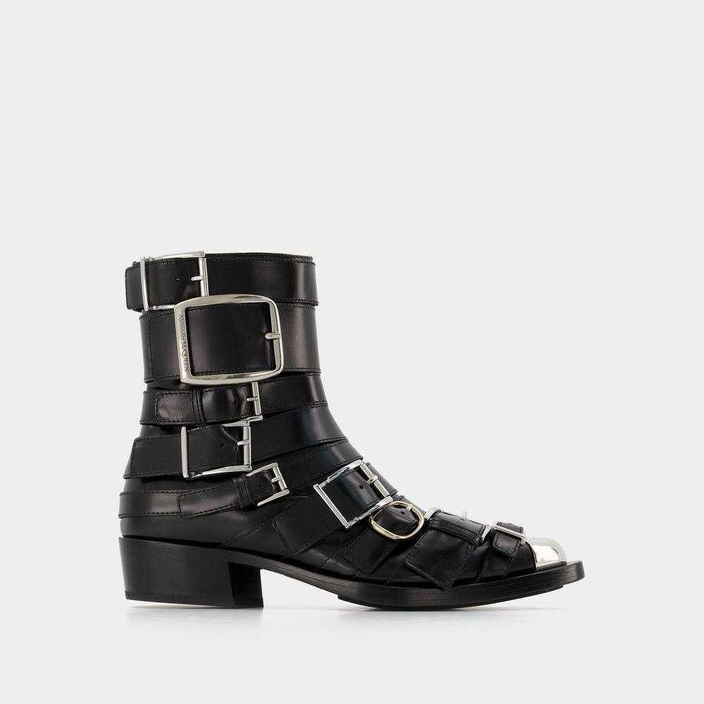 alexander-mcqueen-boxcar-boots-1764950584009444771-0