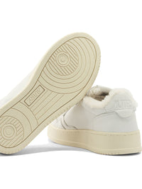Autry "Medalist Low" Sneakers