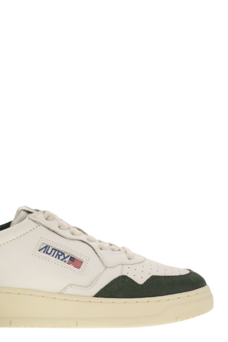 Autry Medalist Low - Leather And Suede Sneakers