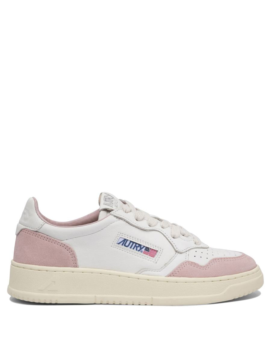 Autry "Medalist Low" Sneakers