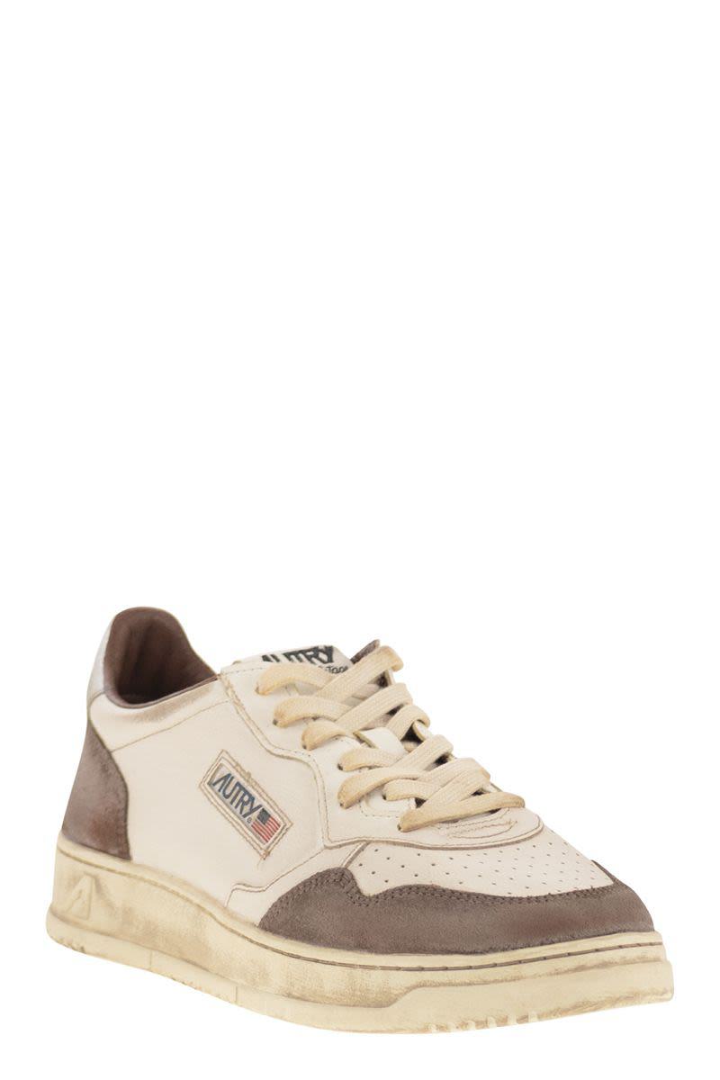 Autry Super Vintage - Leather Sneakers