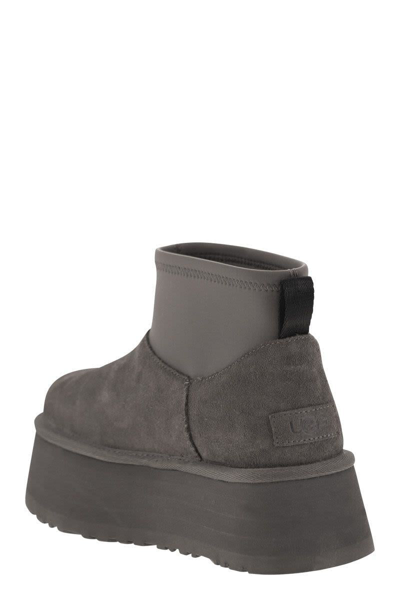 UGG Classic Mini Dipper Boots