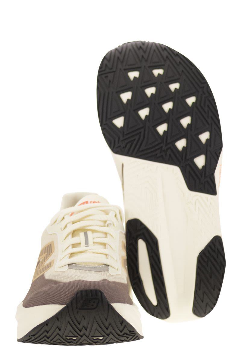 New Balance Fuelcell Rebel V4 - Sneakers